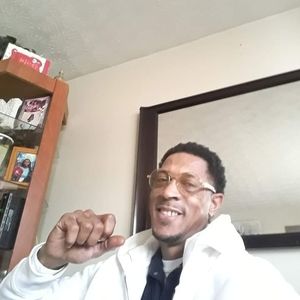 Meet your Posher, Alfred